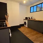 Appartement L'echappee Boisee - Close To Train Station And Center *