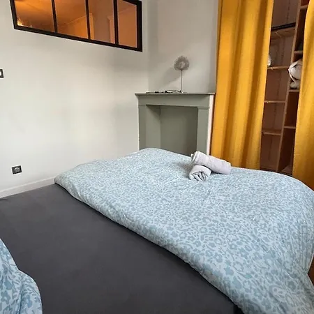 L'echappee Boisee - Close To Train Station And Center Apartment *