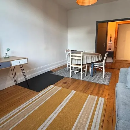 L'echappee Boisee - Close To Train Station And Center Apartment